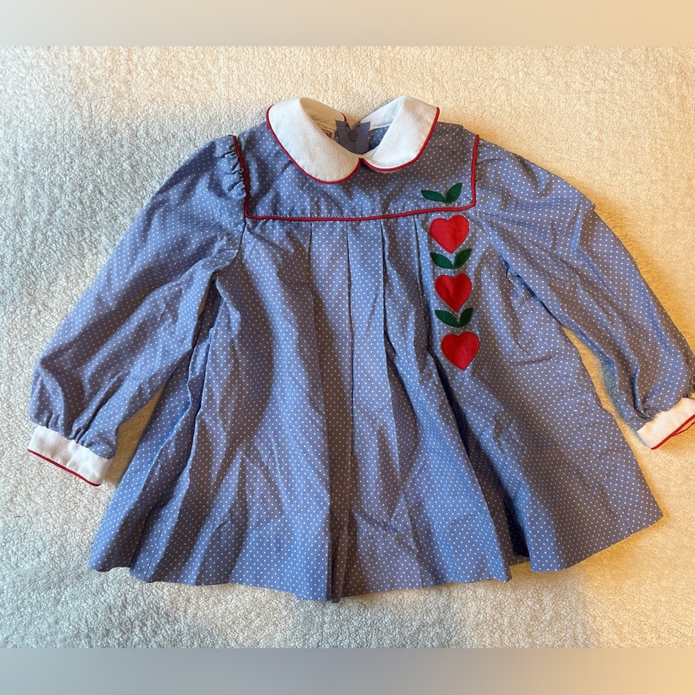 Youngland Vintage Tunic, Blue Polka Dots. Red Heart Apples. Peter Pan Collar. 3T